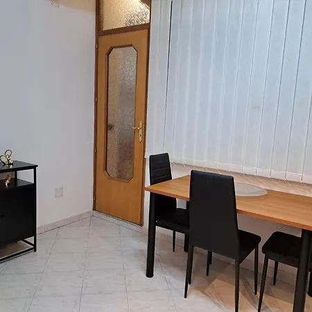 Museo Πανσιόν